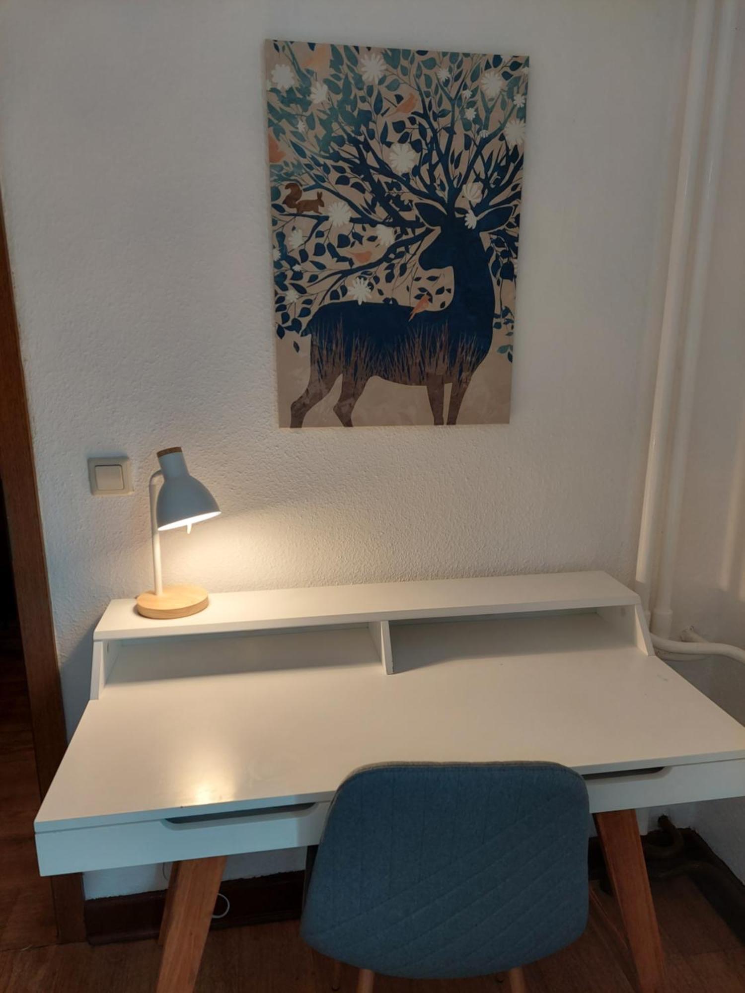Cozy Home, 7 Beds, Wifi, Kitchen, Balcony, Bielefeld Center Exterior foto