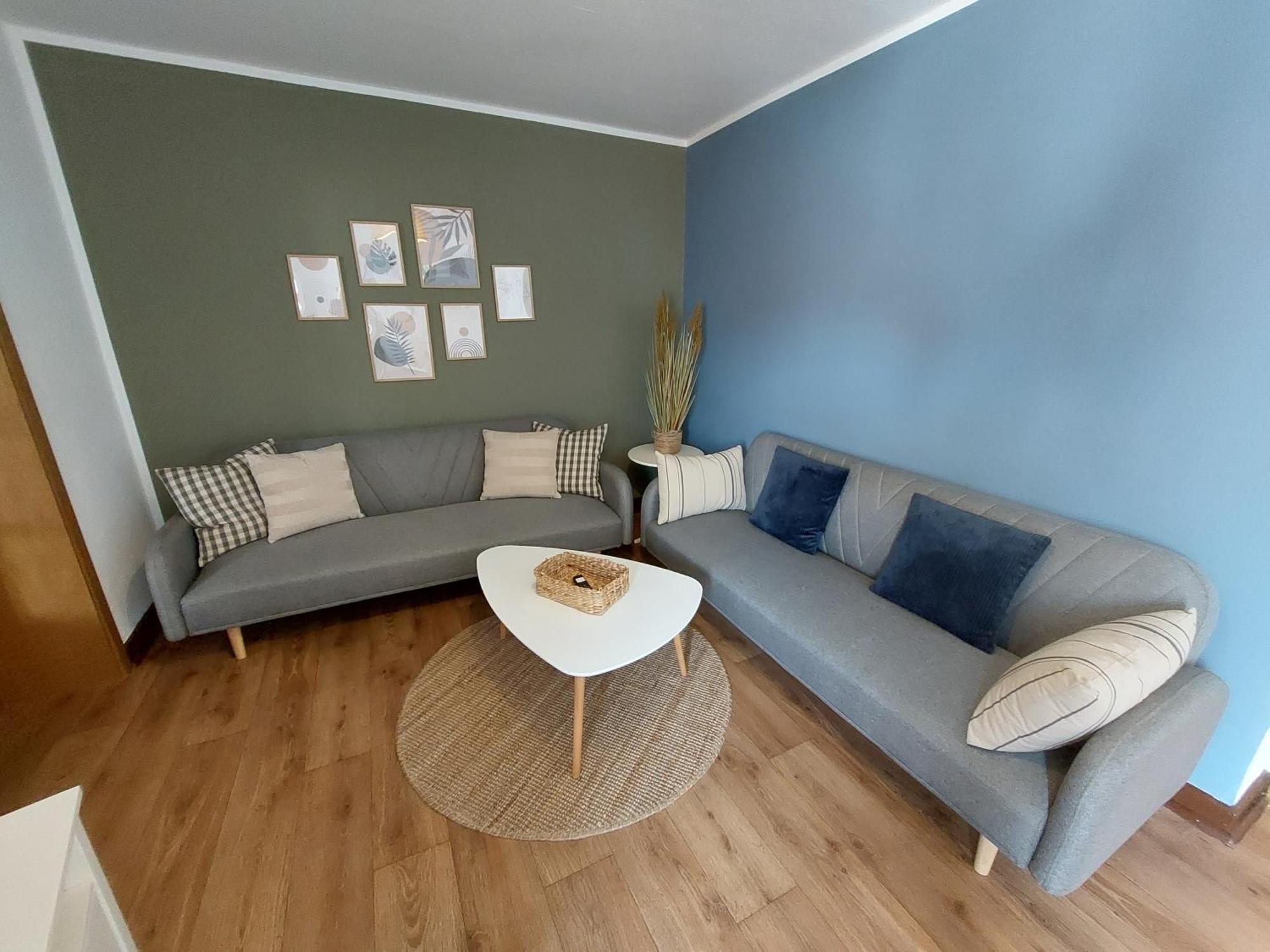 Cozy Home, 7 Beds, Wifi, Kitchen, Balcony, Bielefeld Center Exterior foto